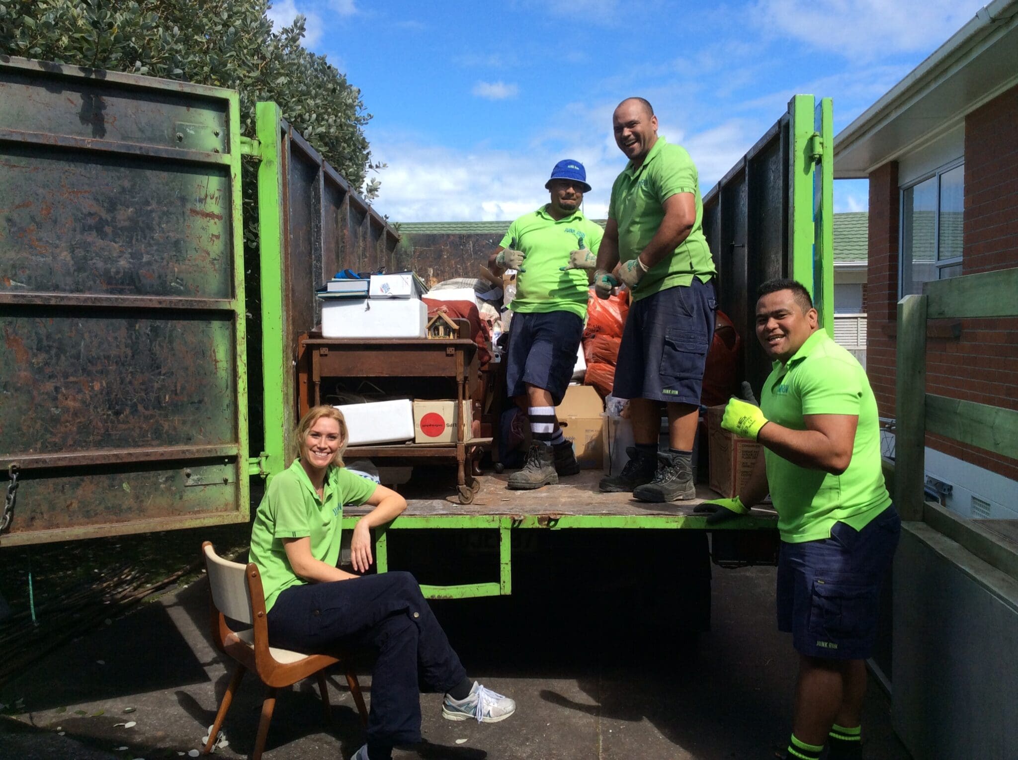Smart Junk and Rubbish Removal Auckland's Expert Garage and Storage Unit Removal Services